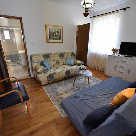 Apartment Nona Tar-Vabriga Εξωτερικό φωτογραφία