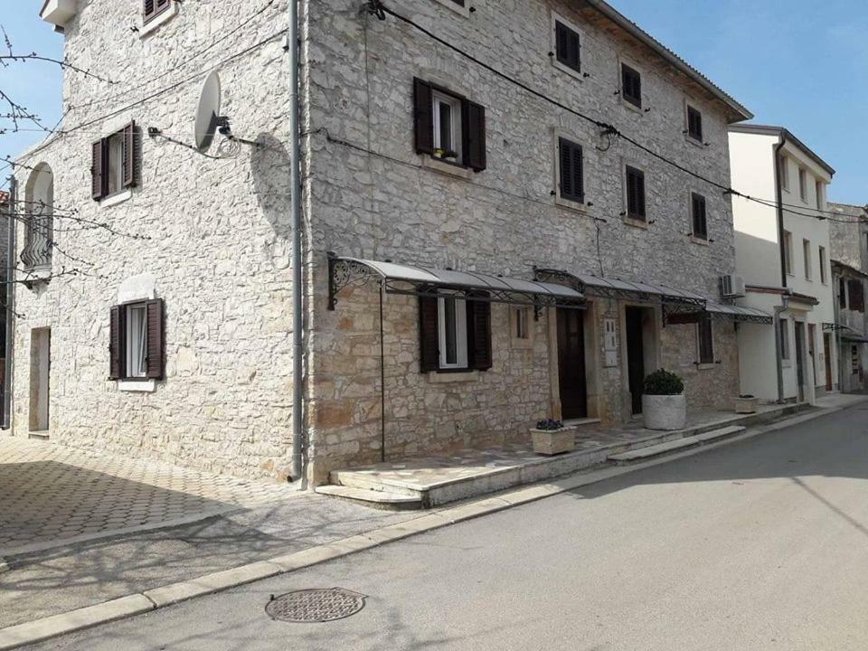Apartment Nona Tar-Vabriga Εξωτερικό φωτογραφία